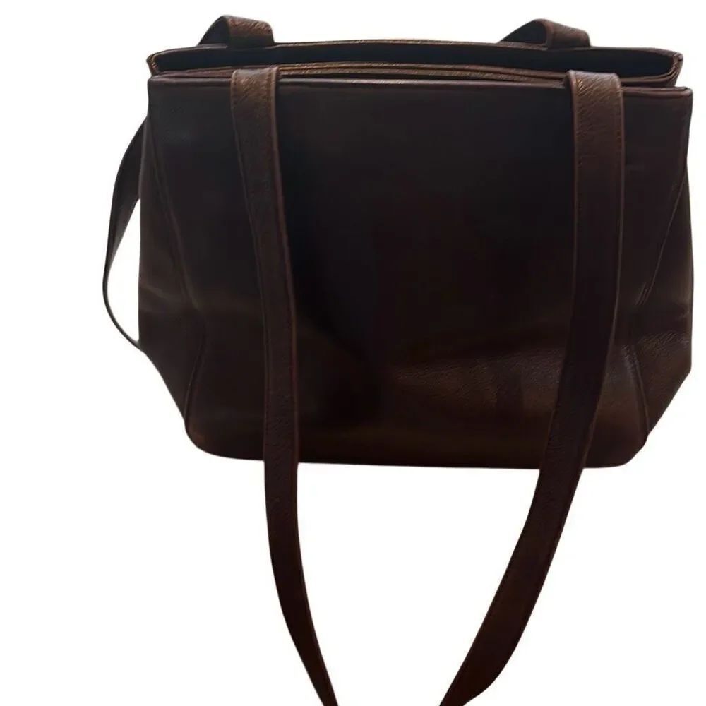 Cole Haan, lovely, brown leather shoulder bag